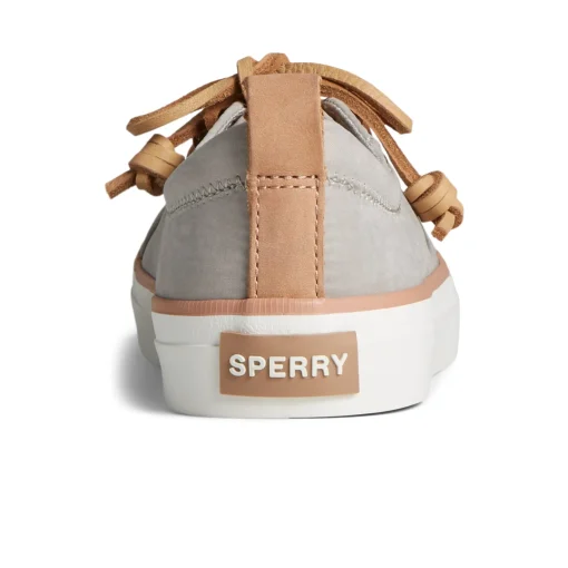 Crest Vibe Sneaker