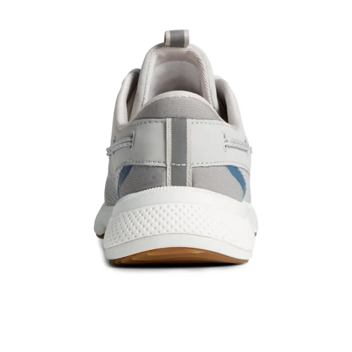 7 Sea 3-Eye Sneaker